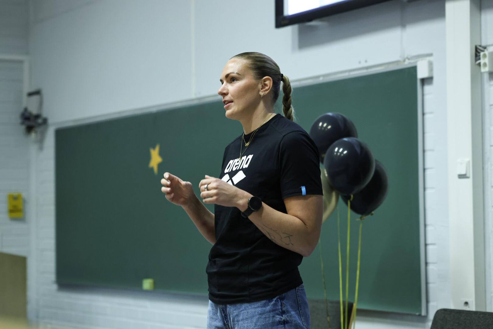 Olympiauimari Jenna Laukkanen Visit KAMKissa